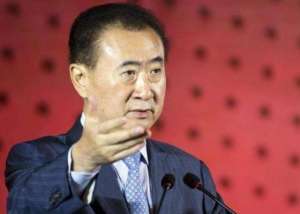 王健林妻子(王健林背后的女人，林宁助万达起死回生，帮万达还债2000多亿)