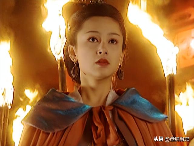 长得一脸丫鬟相却要演公主，论“金枝玉叶”教科书，我只服这8位