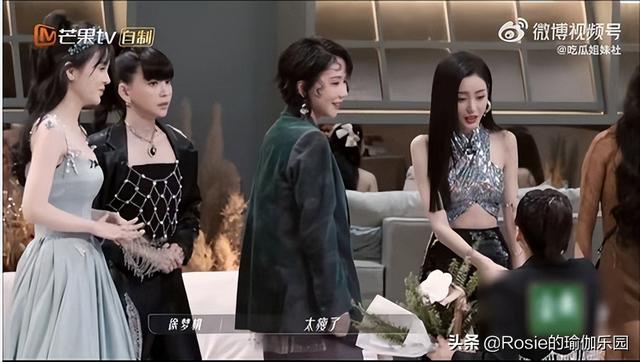 张天爱瘦成皮包骨,过瘦并不美还有健康预警,4步紧实身材更有型