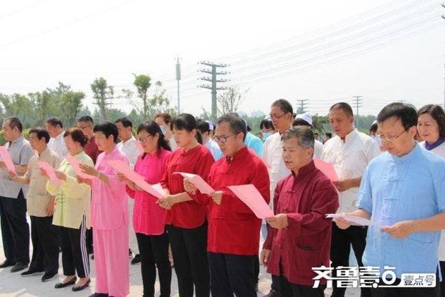 博兴县中医医院隆重举行张仲景雕像揭幕仪式