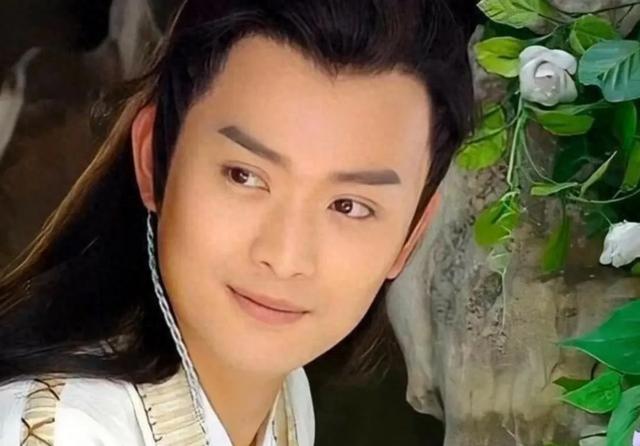 黄海冰:不接受前妻丁克,靠“蹭饭”娶到小12岁娇妻,如今怎样?