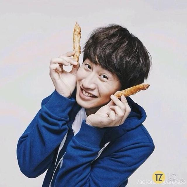 宋仲基的好友圈说明，长得帅的都和长得帅的做朋友
