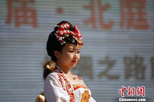 穿男装、着胡服,“大唐胖妞”有多酷?