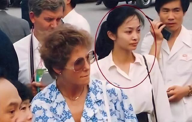 中国第一女保镖边梅,曾穿8斤钢板保护外宾,亿万身家至今仍单身