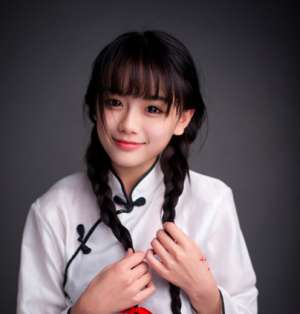 南笙(网红鼻祖南笙疑整容？脸型鼻子变化大认不出，曾被誉为民国风女神)