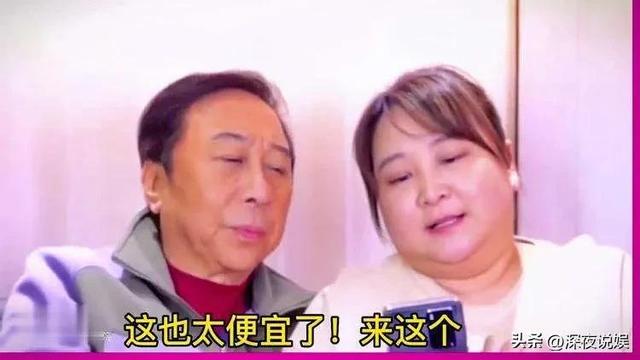 冯巩这背景!不查不知道,一查吓一跳,当选民革中央副主席屈才了