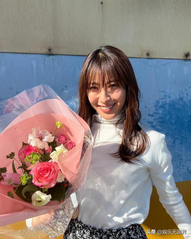 日本娱乐圈10位女明星,个个貌美如花