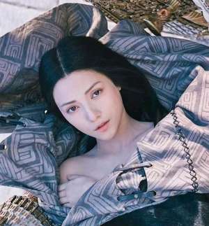 姜皇后(《封神榜》的姜皇后，历史上并无其人，原型因“不喜淫”而惨死)