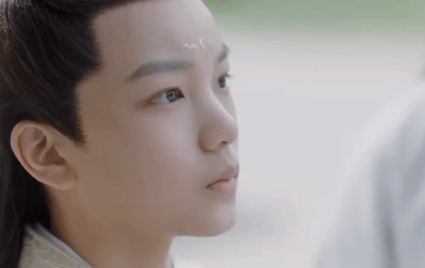 演完少年南辰王，又在《驭鲛记》演天君，这位童星还是个街舞高手