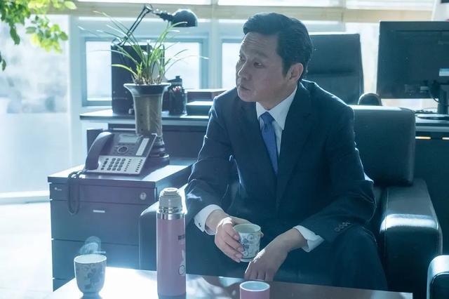 「韩影推荐」韩国犯罪动作电影《VIP》由张东健、李钟硕担任主演