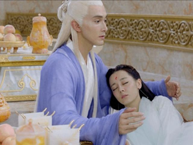 东华帝君的辈分那么高,要什么就有什么,为何执着于不起眼的狐狸