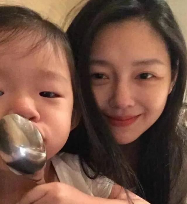 13岁女孩一席话让父母震惊!小玥儿霸气:光头不许花我大S的钱!