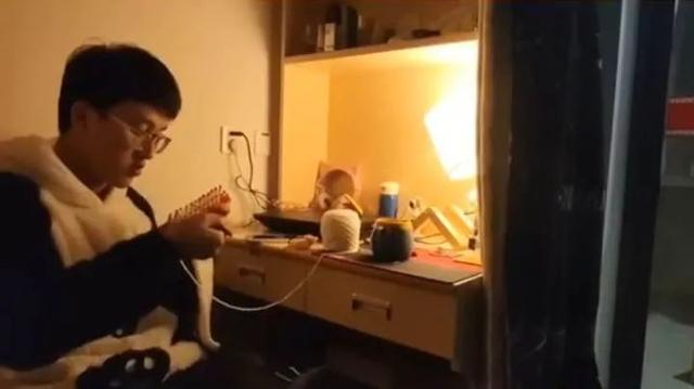 宁波5名男生闭关一个月,给全班女生送礼物!网友全酸了:也太幸福了