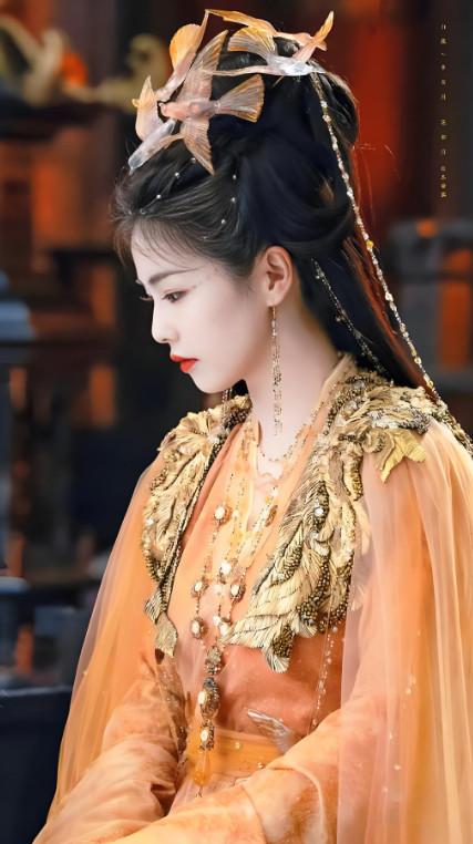 白鹿为角色拼命减重至88斤!“美是淬炼出来的”,片场艰辛曝光