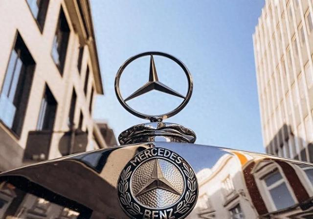 威風百年的賓士汽車為何不威了?
