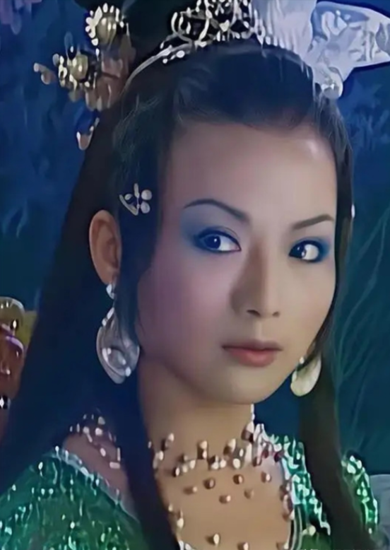 看了《西游记》续集西海龙女的“烟熏妆”，才懂86版永远不能替代