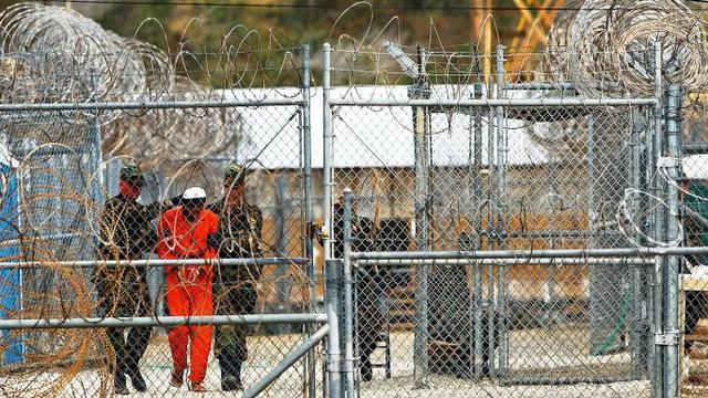 美国中情局酷刑令人“毛骨悚然”:水刑、幽禁、撞墙、剥夺睡眠