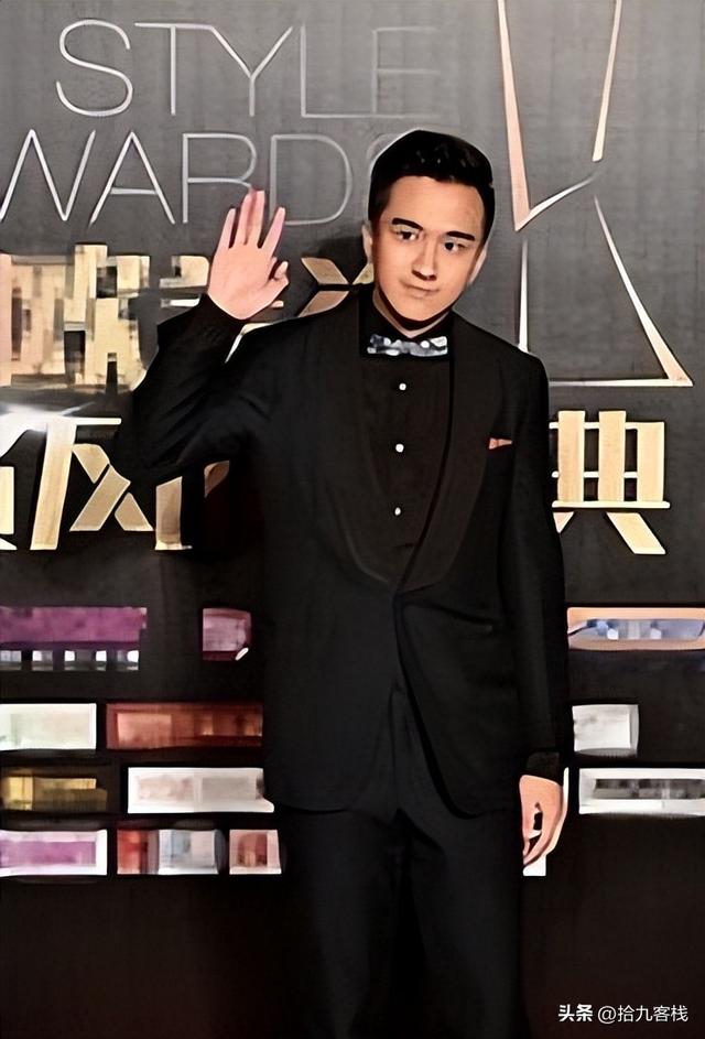 人民日报点名批评的4位明星,逃税漏税,煽动网暴,无人值得同情