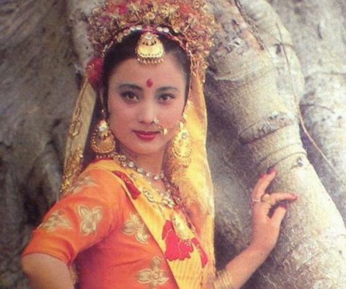 86版西游中的8位美女妖精,原来她最漂亮?