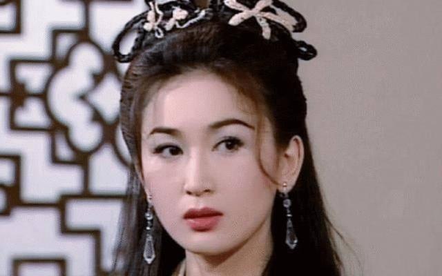 4个版本的“妲己”，前三位靠化妆，她是真的媚到骨子里！