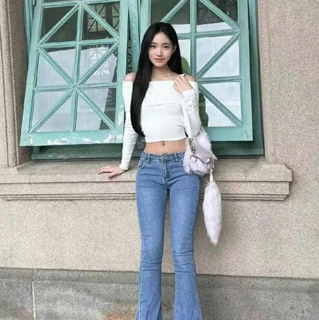 关于小S二女儿Lily许韶恩进军娱乐圈的思考