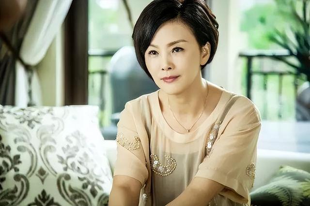 徐贵樱:秦汉前女友曾介入刘德凯婚姻,传奇富豪黄任中第四任太太