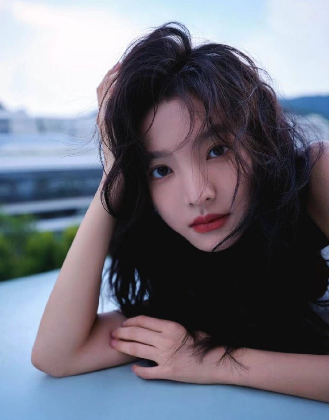 清纯天花板!初恋女神的身材太炸了