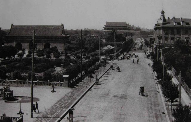 女匪韦秀英:盘踞大山无恶不作,指示部下奸污女学生,下场如何?