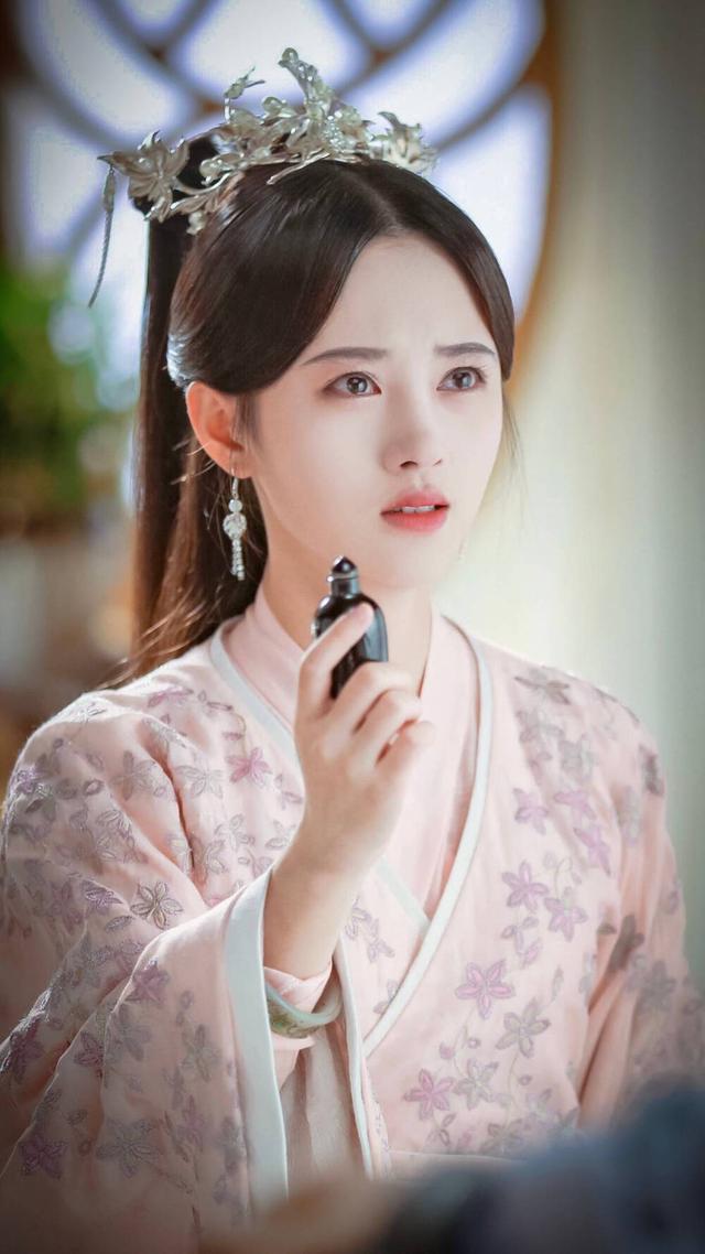 一代风流女官,才气与韵事风靡一时