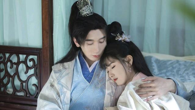 《佳偶自天成》青年新贵陆沉渊求娶骠骑大将军之女江雨柔轰动京城