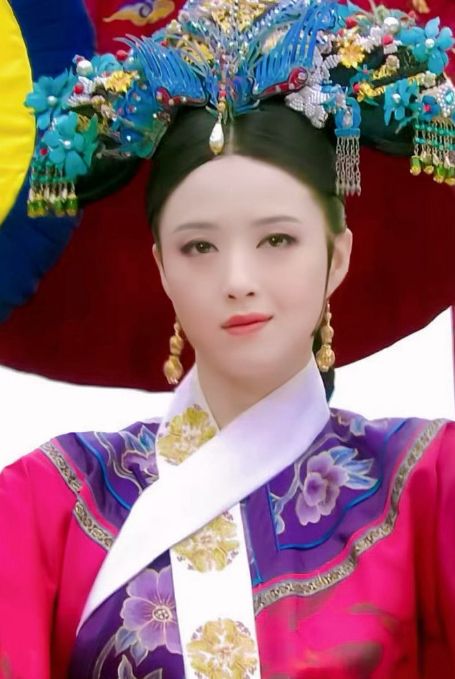 蒋欣惊人的蜕变,从童星到实力派演员,她再一次让娱乐圈刮目相看