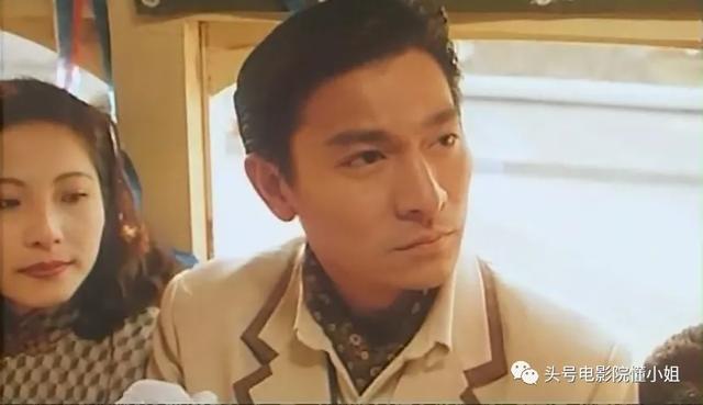 刘家辉中风10年露面,轮椅代步,败给成龙的《醉拳3》令人叹息