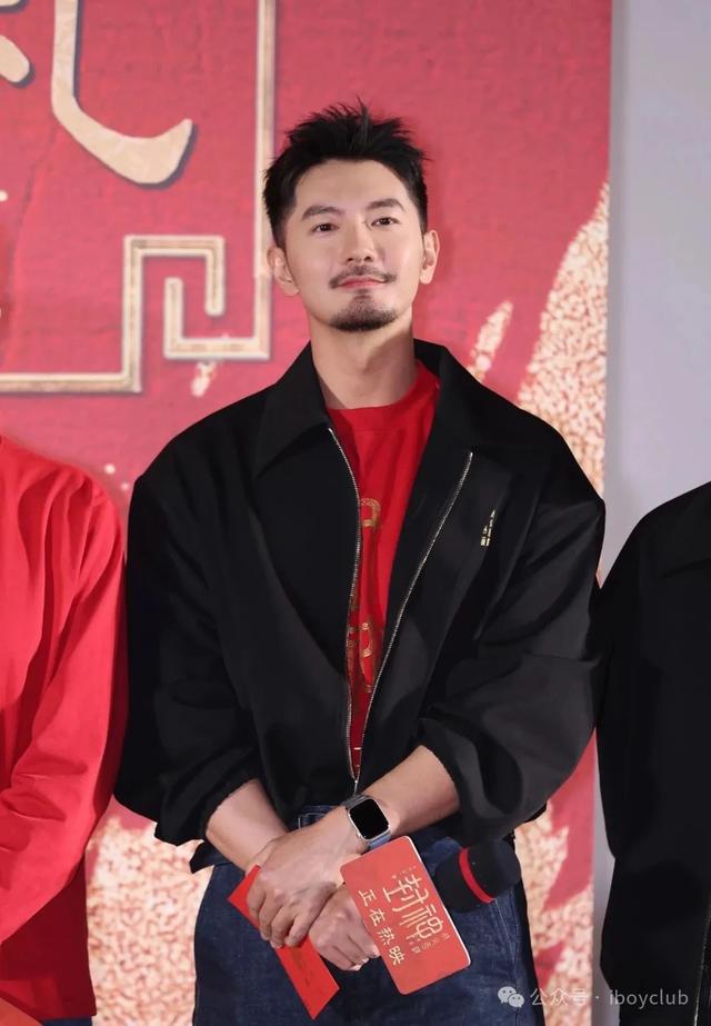 封神2里网友们发掘出一位叔圈天菜!太有味道了,秒杀一众鲜肉