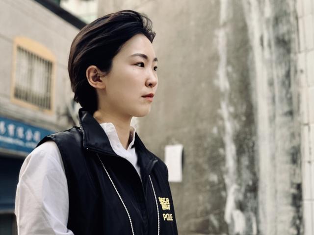 上海90后“警花怒问制假者:你敢不敢戴你做的口罩出门?