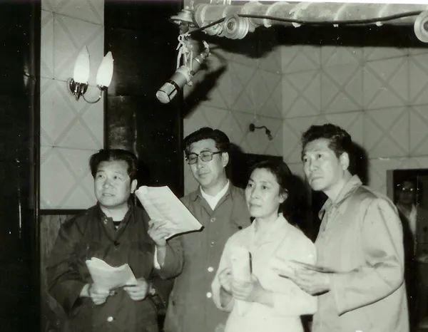 还记得《刘三姐》的演员吗?男主角一生结过三次婚,儿子车祸离世