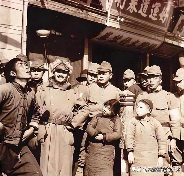 “禁止外泄”的老照片,男女混合脱衣舞俱乐部,让人眼界大开