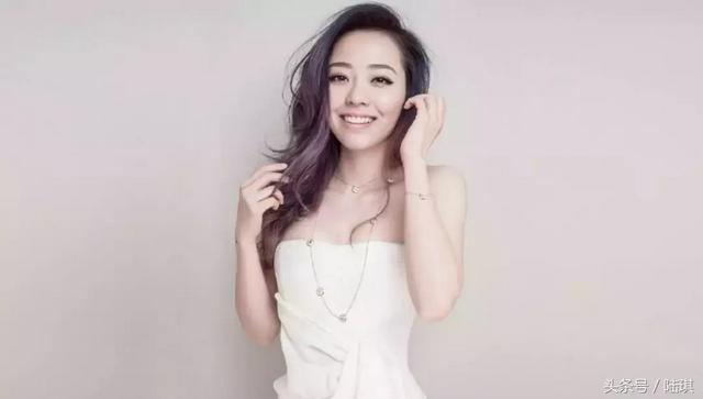 张靓颖被传离婚：不是所有分手，都代表着一无所有