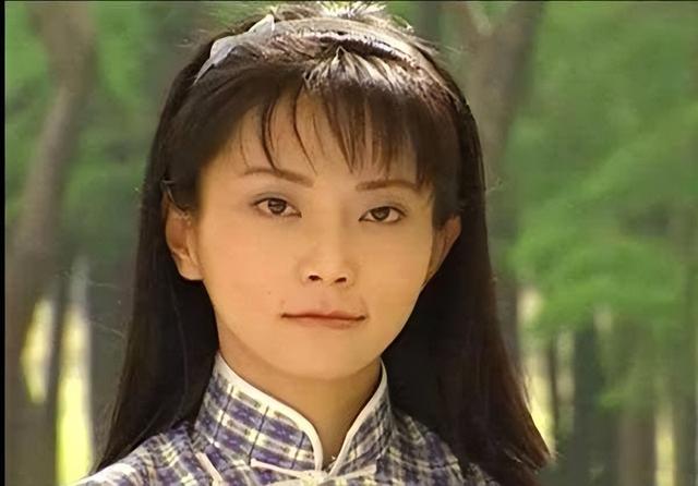 深扒黄晓明李冰冰过往,才发现他们之间不止是朋友那么简单