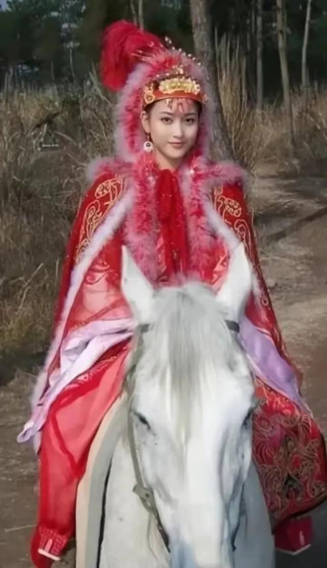 洪宝莲(《回家的诱惑》)