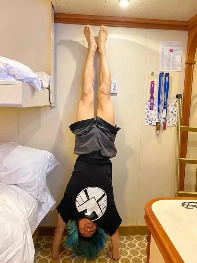 确诊数飙到136!“恐怖游轮”上的“隔离日记”:上铺就是私密空间,可乐都是惊喜