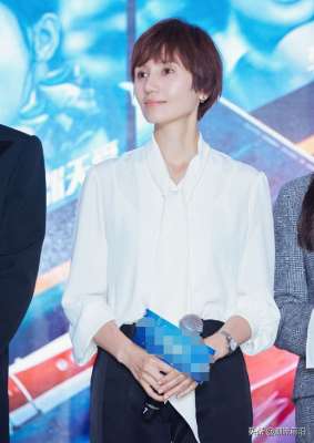 袁泉身高(165张天爱同框168袁泉，袁泉的腰直逼张天爱胸，到底谁谎报了身高)