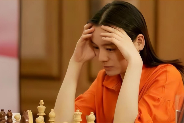 棋后诸宸:嫁卡塔尔王室后放弃中国籍,接受一夫多妻,如今后悔吗
