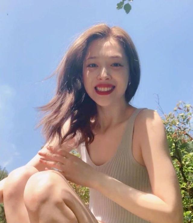 揭秘韩国演艺圈悲惨事件!8名女星因潜规则自杀,现又多了崔雪莉