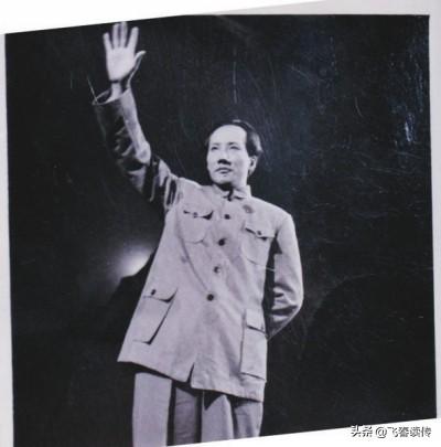 历史上第一个扮演毛主席的演员,看看像不像?当时毛主席还健在