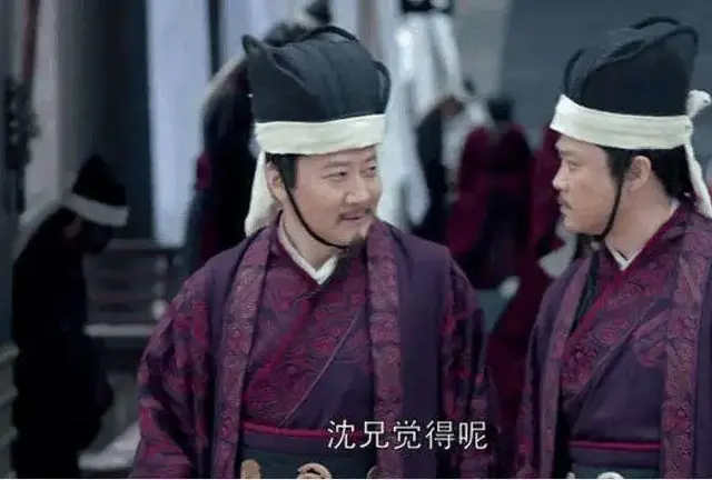 驾驭得了皇帝,演得了维修工,《重生》的小配角,现实中比老板红