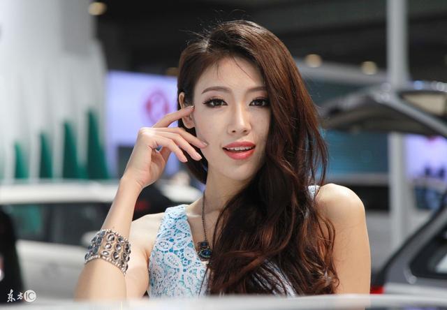 小说：渣男在酒吧中对美女下手，小伙见义勇为，却被恶势力盯上