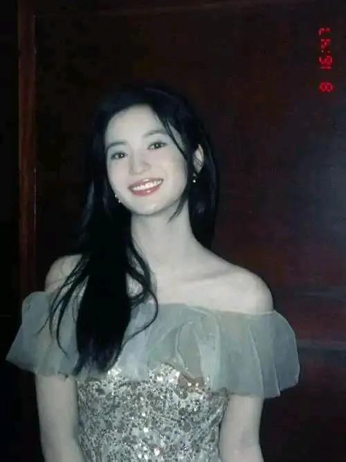 张雅钦终于火了,为何她饰演的丰腴美县主,这么招人喜欢?