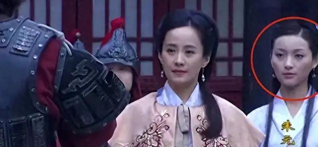 最美潘金莲：25 岁一夜成名，床戏销魂，情趣照曝光