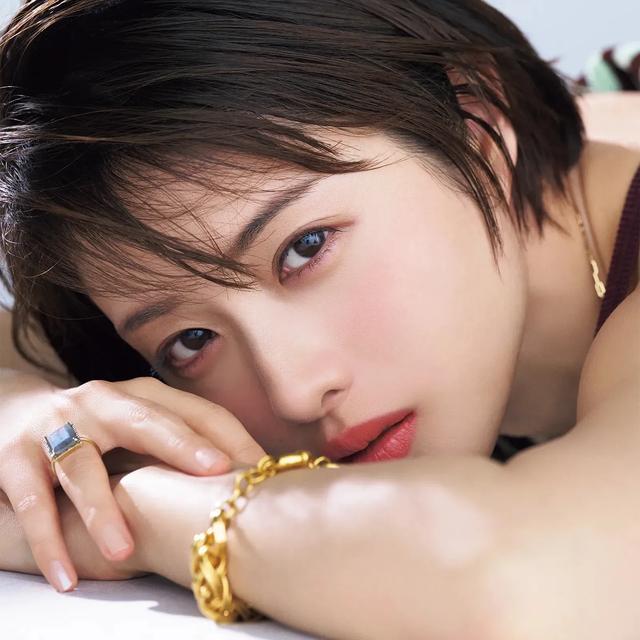 deepseek眼中日本最美的10位女优,第一名竟是她?!