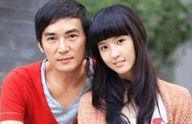 2005年,焦恩俊得知老婆黄宛林出了轨,顿时如遭雷击